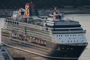 The Cruise Ship - Celebrity Constellation 